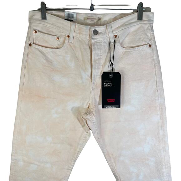 NWT Levi's Premium Women's Wedgie Straight Button Fly Jeans Peach Size 31x28 New - Picture 3 of 12